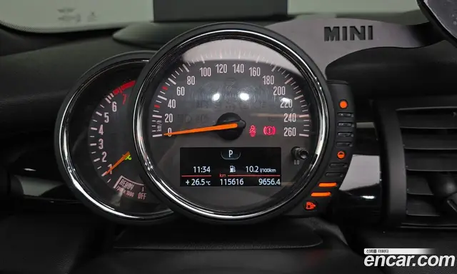 Mini Cooper Convertible 2017 1.5 АКПП, миниатюра 8 Mini Cooper Convertible 2017 1.5 АКПП, миниатюра 8