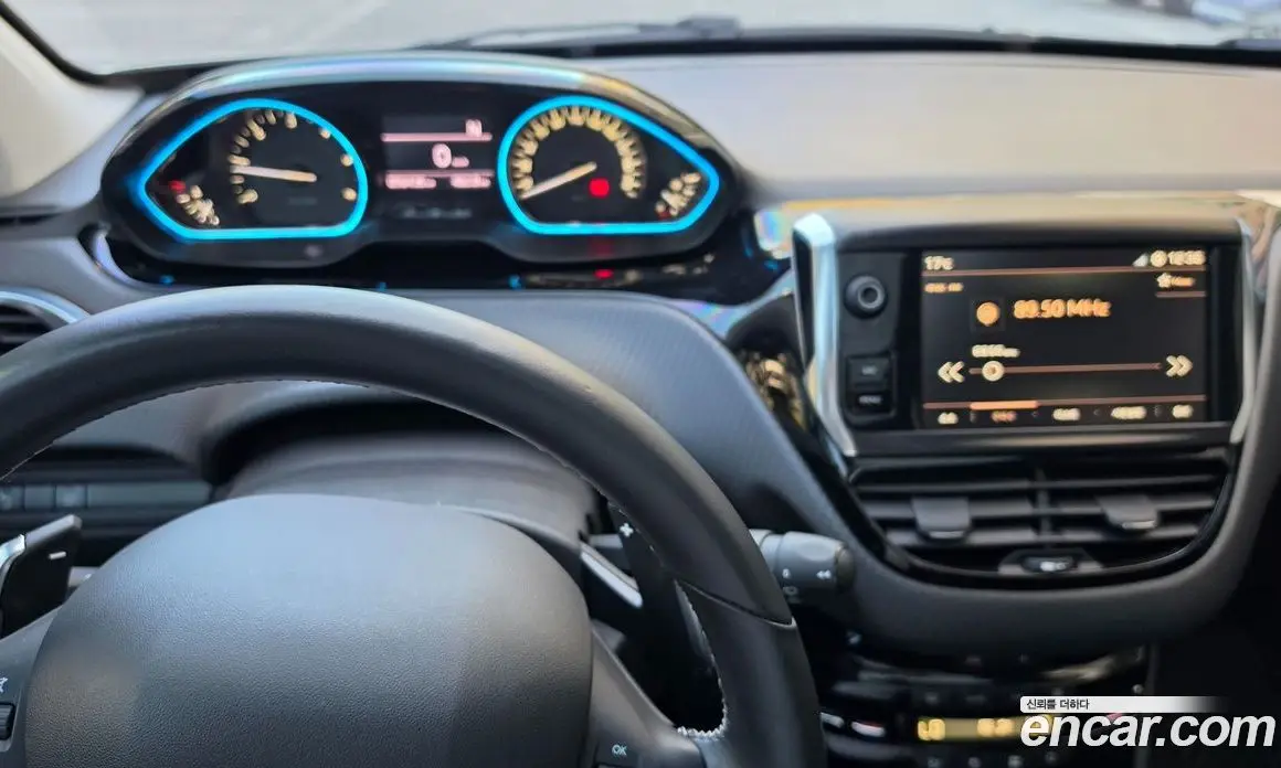 Peugeot 2008 2018 1.6 АКПП, фото 14