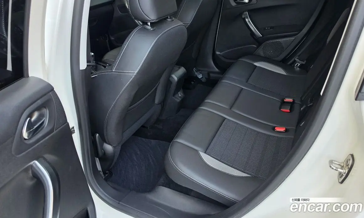 Peugeot 2008 2018 1.6 АКПП, фото 10