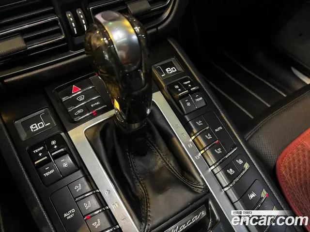 Porsche Macan 2019 2.0 АКПП, миниатюра 9