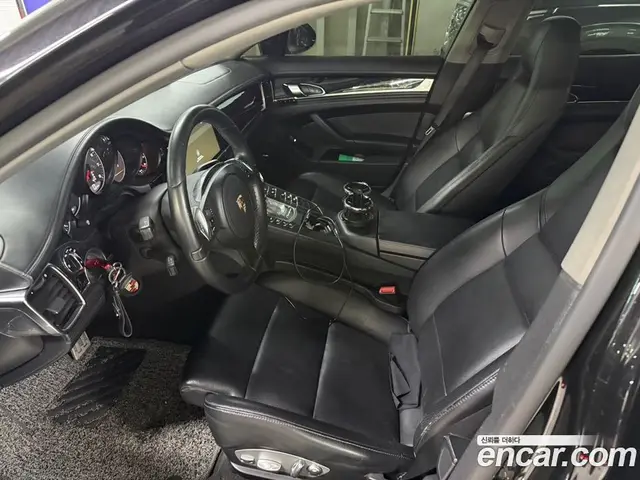Porsche Panamera 2014 3.0 АКПП, миниатюра 9