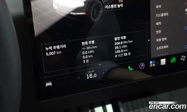 Tesla Cybertruck 2025 0.2 АКПП, миниатюра 8
