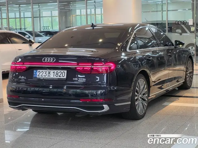 Audi A8 2022 3.0 АКПП, миниатюра 2