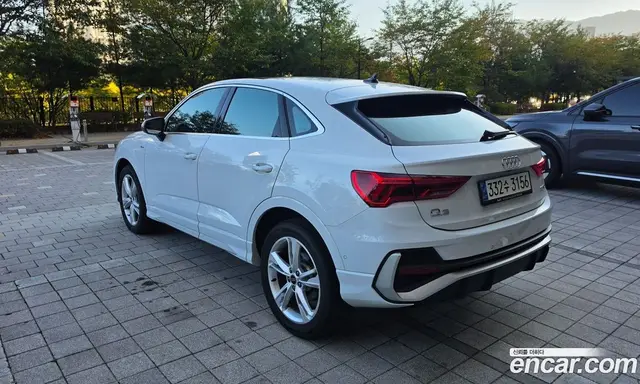 Audi Q3 2022 2.0 АКПП, миниатюра 6