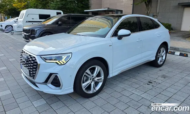 Audi Q3 2022 2.0 АКПП, миниатюра 8