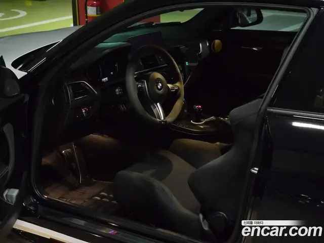 BMW M2 2018 3.0 АКПП, миниатюра 8
