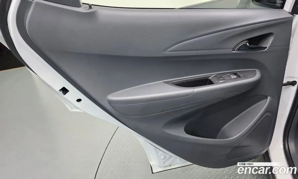 Chevrolet Bolt EV 2018 0.2 АКПП, фото 15