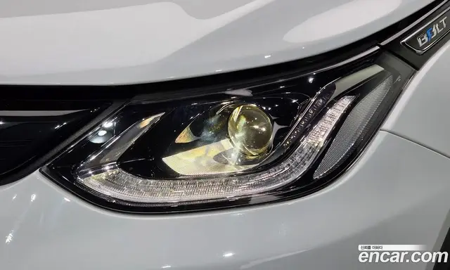 Chevrolet Bolt EV 2018 0.2 АКПП, миниатюра 8