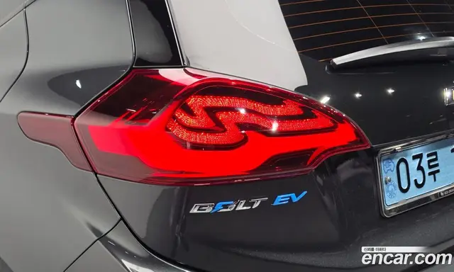 Chevrolet Bolt EV 2018 0.2 АКПП, миниатюра 8