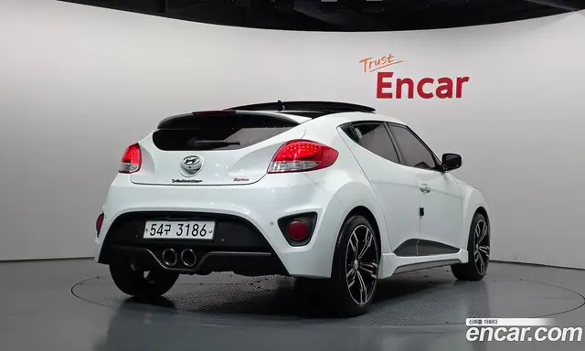 Hyundai Veloster 2014 1.6 АКПП, миниатюра 2 Hyundai Veloster 2014 1.6 АКПП, миниатюра 2