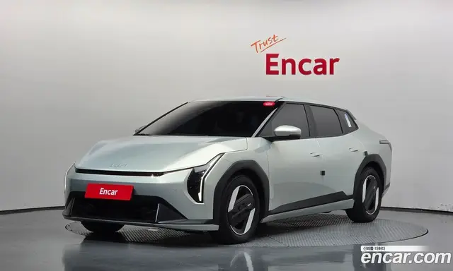 Kia EV4, 2026, 17 572 км
