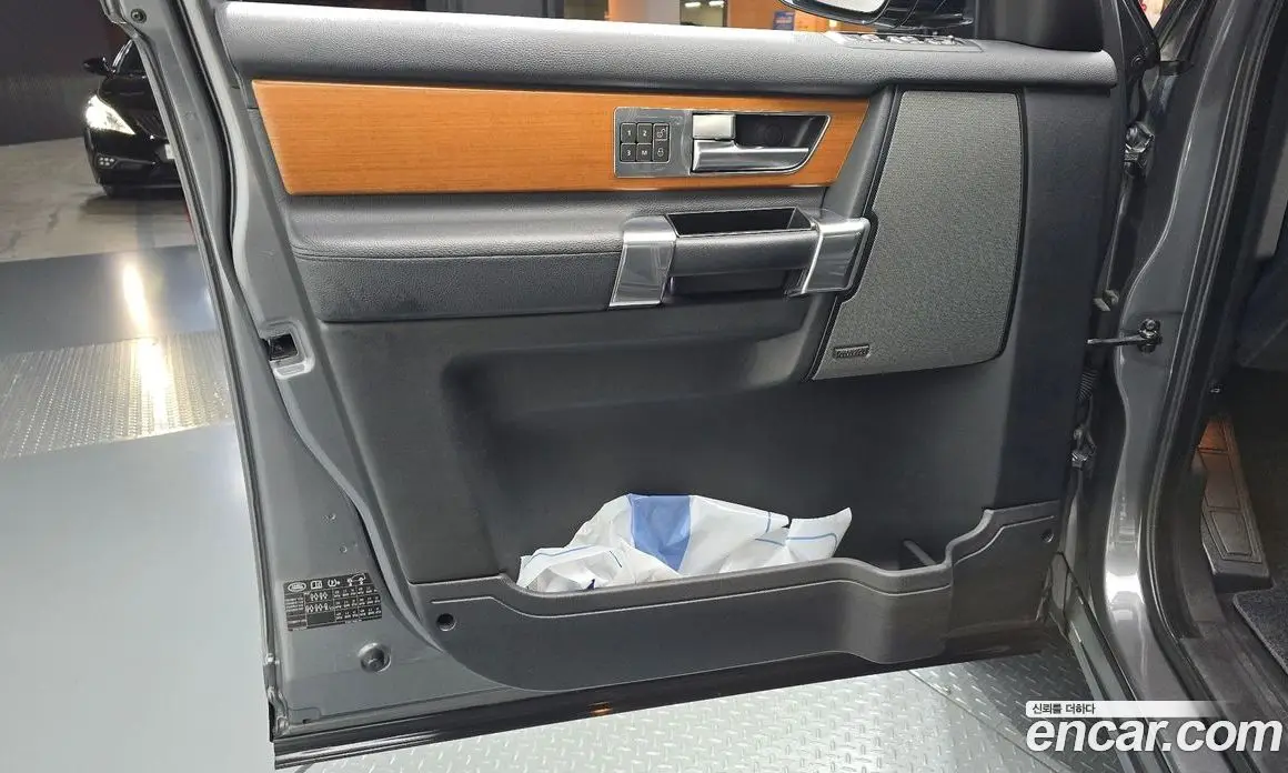 Land Rover Discovery 2015 3.0 АКПП, фото 14