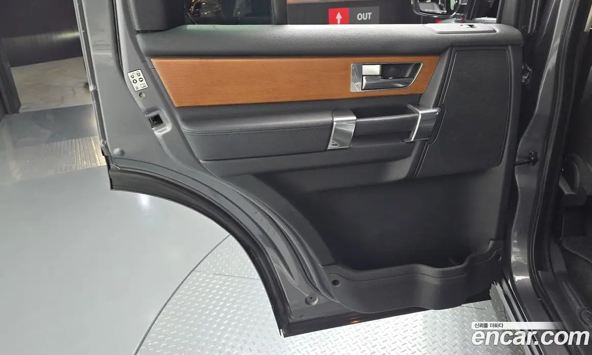 Land Rover Discovery 2015 3.0 АКПП, фото 15