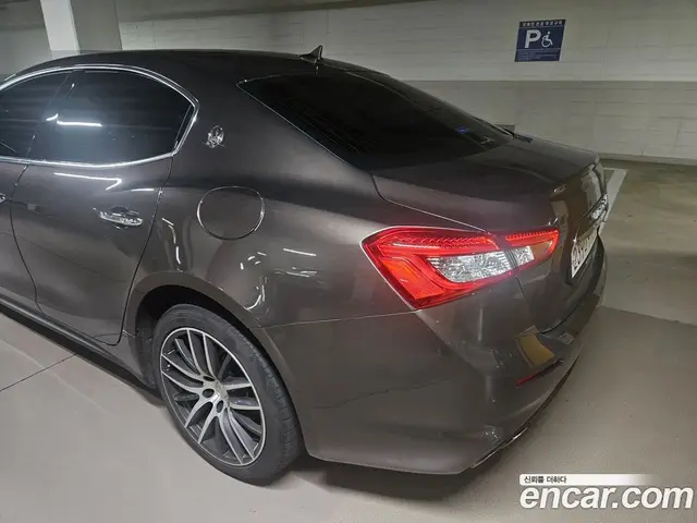 Maserati Ghibli 2018 3.0 АКПП, миниатюра 12