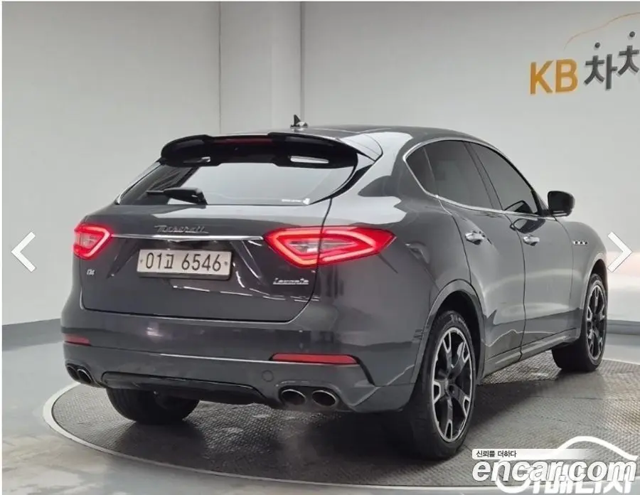 Maserati Levante 2017 3.0 АКПП, фото 4 Maserati Levante 2017 3.0 АКПП, фото 4