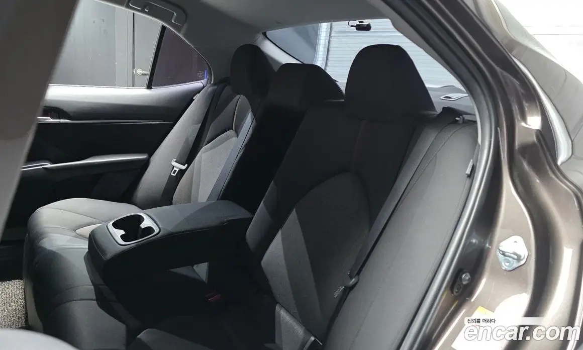 Toyota Camry 2019 2.5 АКПП, фото 18