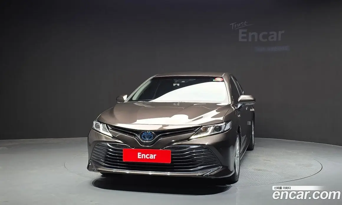 Toyota Camry 2019 2.5 АКПП, фото 3