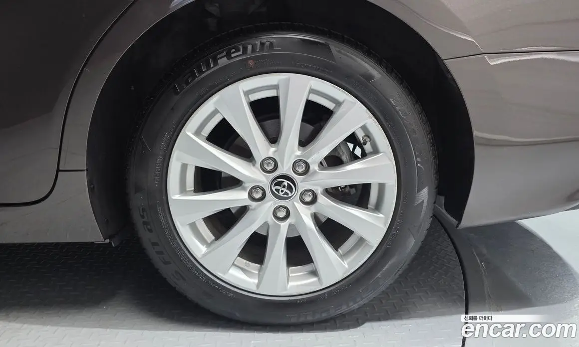Toyota Camry 2019 2.5 АКПП, фото 7