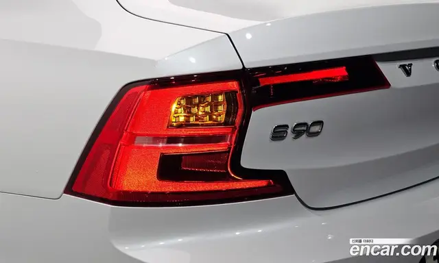 Volvo S90 2019 2.0 АКПП, миниатюра 8
