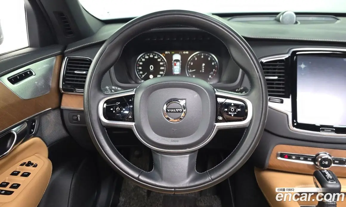 Volvo XC90 2018 2.0 АКПП, фото 13