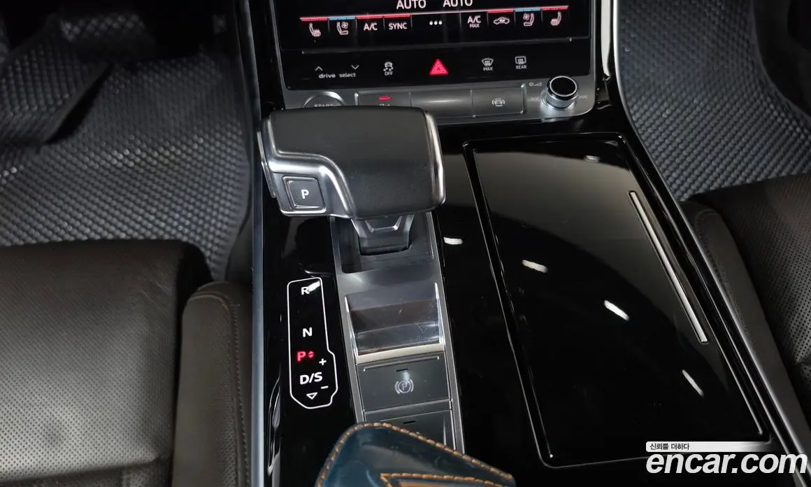 Audi A8 2019 3.0 АКПП, фото 12