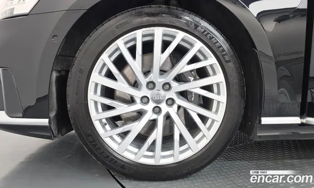 Audi A8 2019 3.0 АКПП, миниатюра 5
