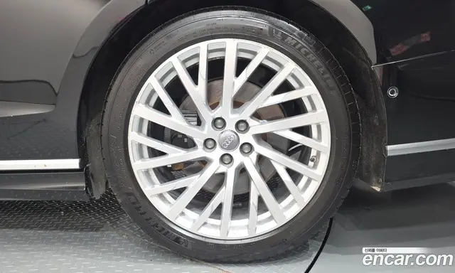 Audi A8 2019 3.0 АКПП, миниатюра 7