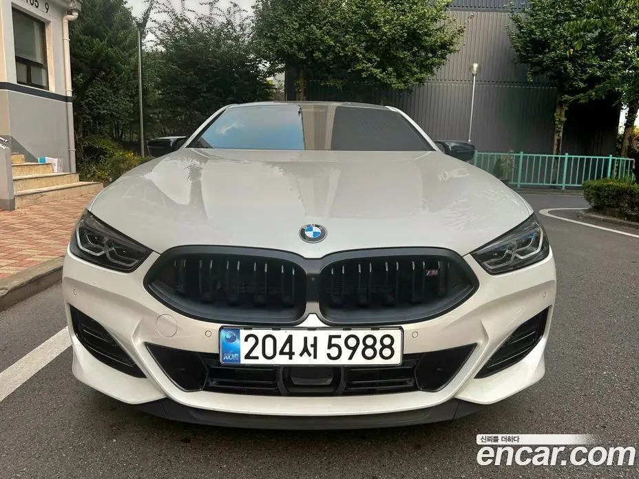 BMW 8 серия 2025 4.4 АКПП, фото 4
