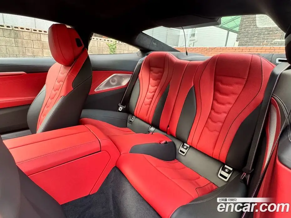 BMW 8 серия 2025 4.4 АКПП, фото 8