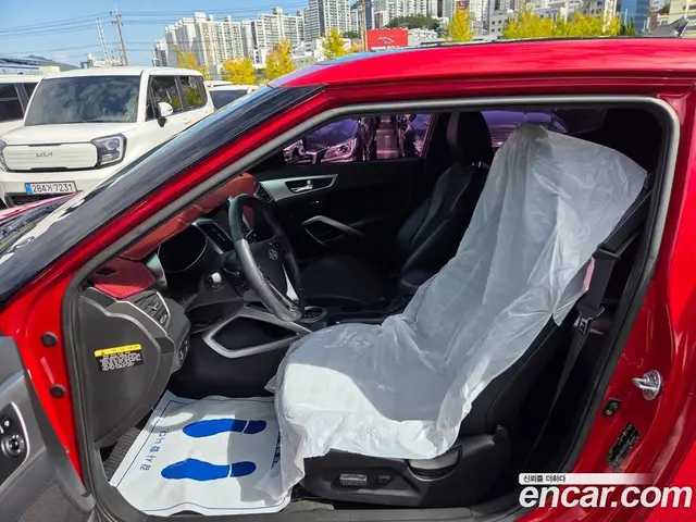 Hyundai Veloster 2011 1.6 АКПП, миниатюра 7