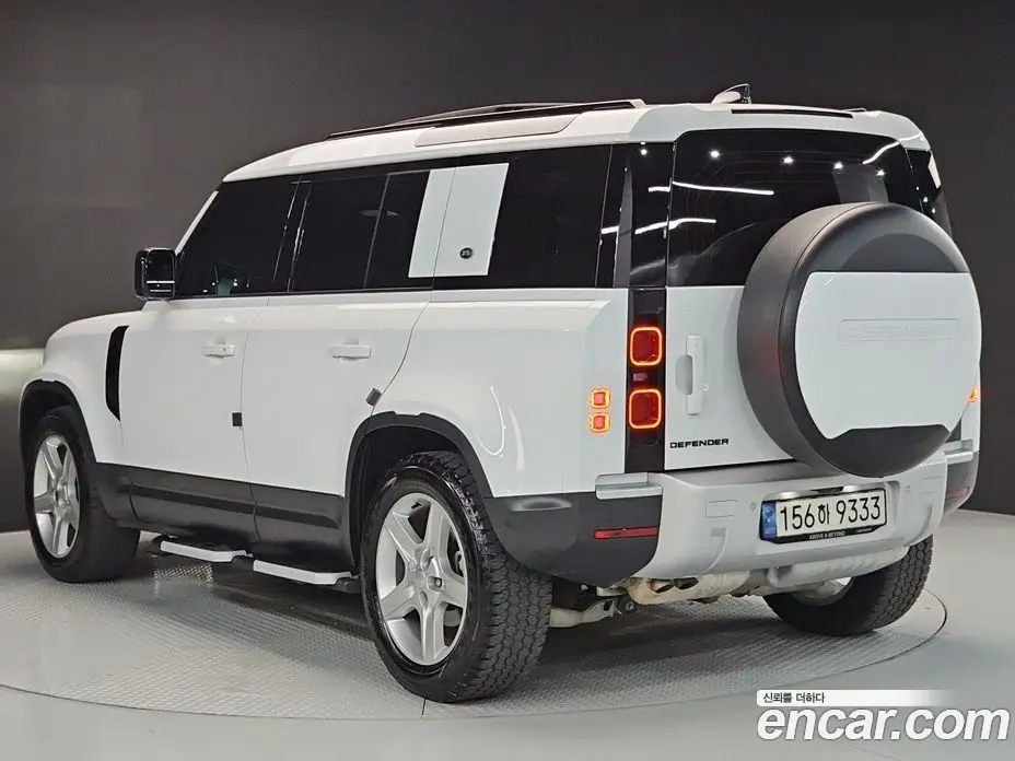 Land Rover Defender 2023 3.0 АКПП, фото 3