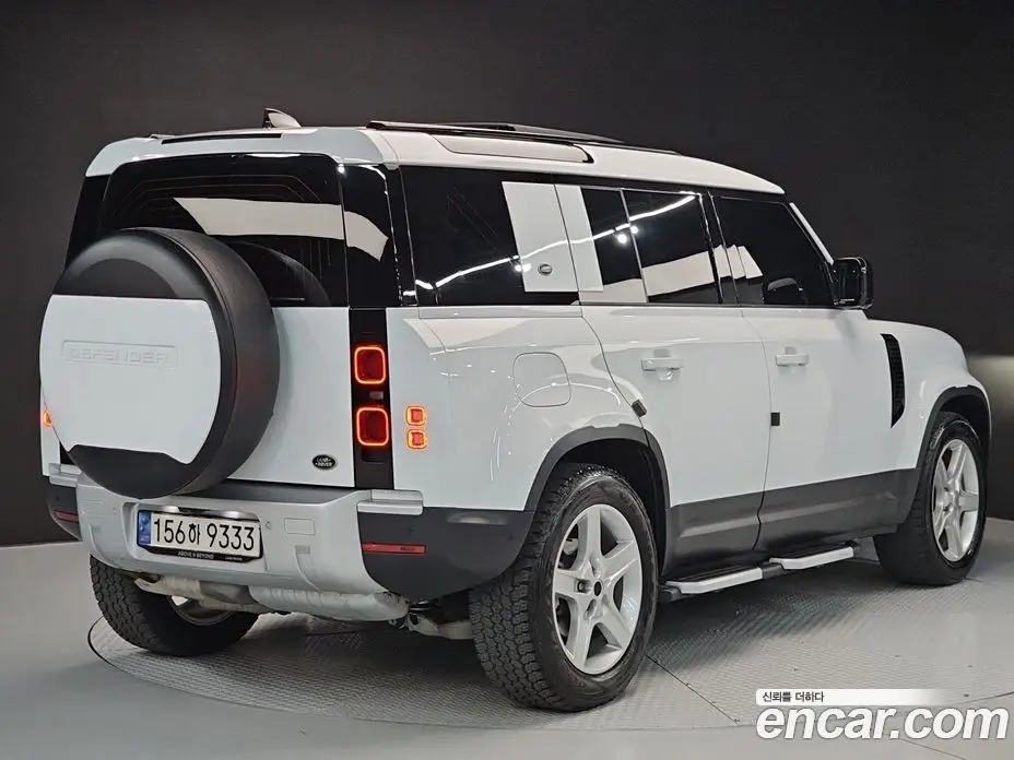 Land Rover Defender 2023 3.0 АКПП, фото 4