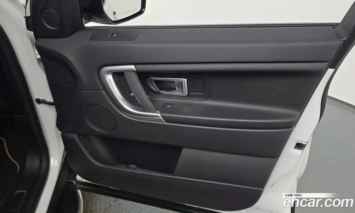 Land Rover Discovery Sport 2019 2.0 АКПП, фото 14