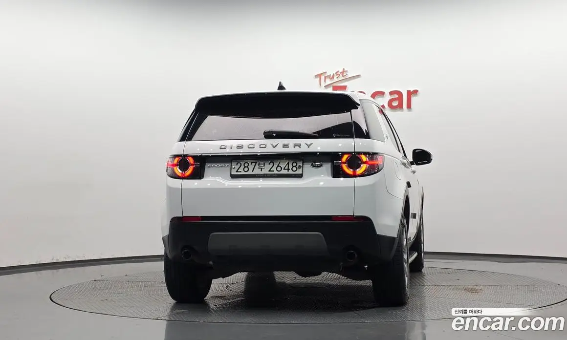 Land Rover Discovery Sport 2019 2.0 АКПП, фото 3
