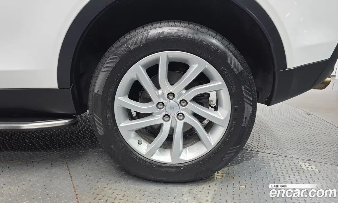 Land Rover Discovery Sport 2019 2.0 АКПП, фото 6