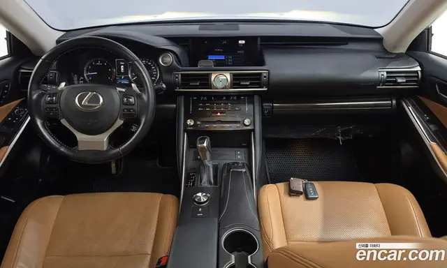 Lexus IS 2017 2.0 АКПП, миниатюра 7 Lexus IS 2017 2.0 АКПП, миниатюра 7