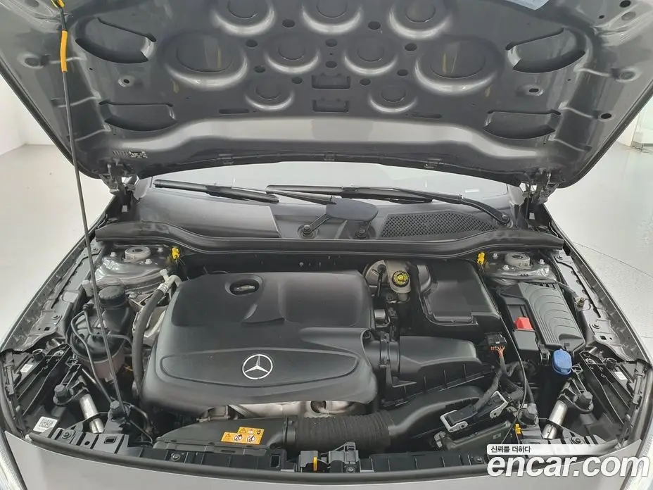 Mercedes-Benz GLA-Class 2019 2.0 АКПП, фото 6