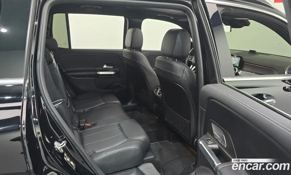 Mercedes-Benz GLB-Class 2021 2.0 АКПП, фото 16