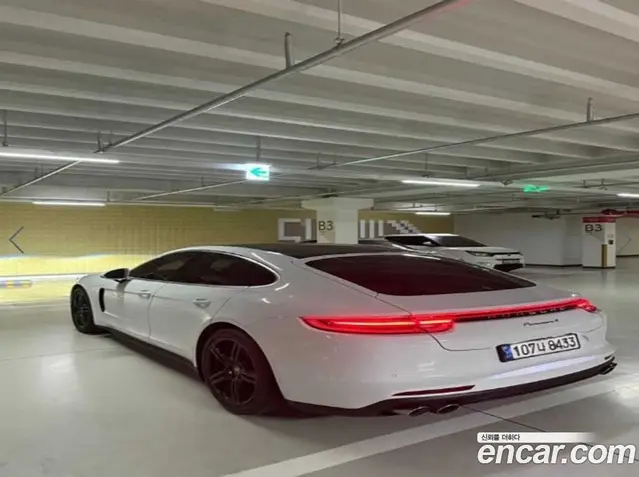 Porsche Panamera 2018 3.0 АКПП, миниатюра 4 Porsche Panamera 2018 3.0 АКПП, миниатюра 4