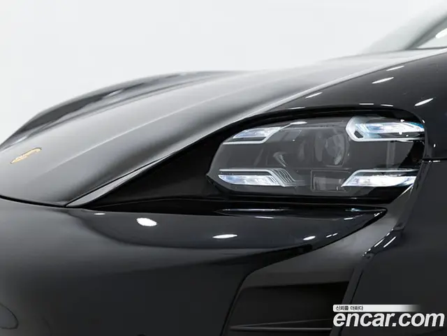 Porsche Taycan 2024 0.1 АКПП, миниатюра 11