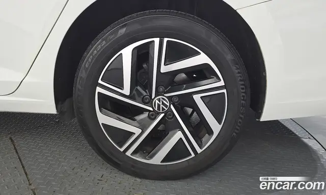 Volkswagen Jetta 2023 1.5 АКПП, миниатюра 7 Volkswagen Jetta 2023 1.5 АКПП, миниатюра 7