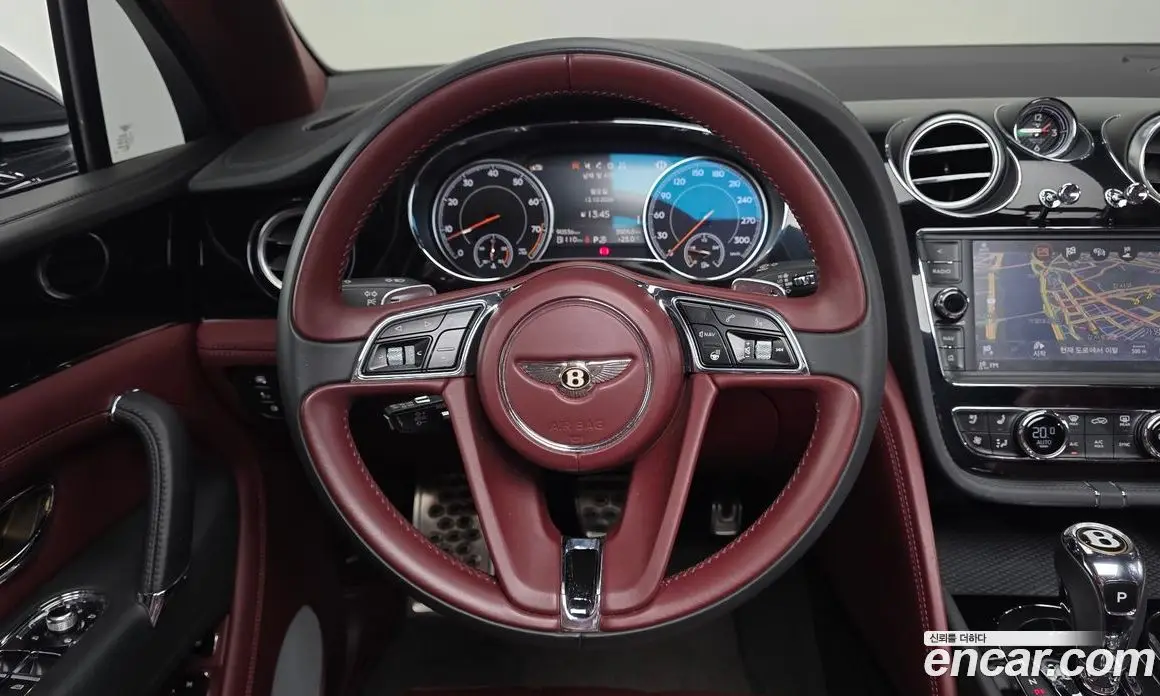 Bentley Bentayga 2019 4.0 АКПП, фото 19