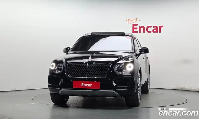 Bentley Bentayga 2019 4.0 АКПП, миниатюра 3