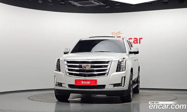 Cadillac Escalade 2019 6.2 АКПП, миниатюра 3