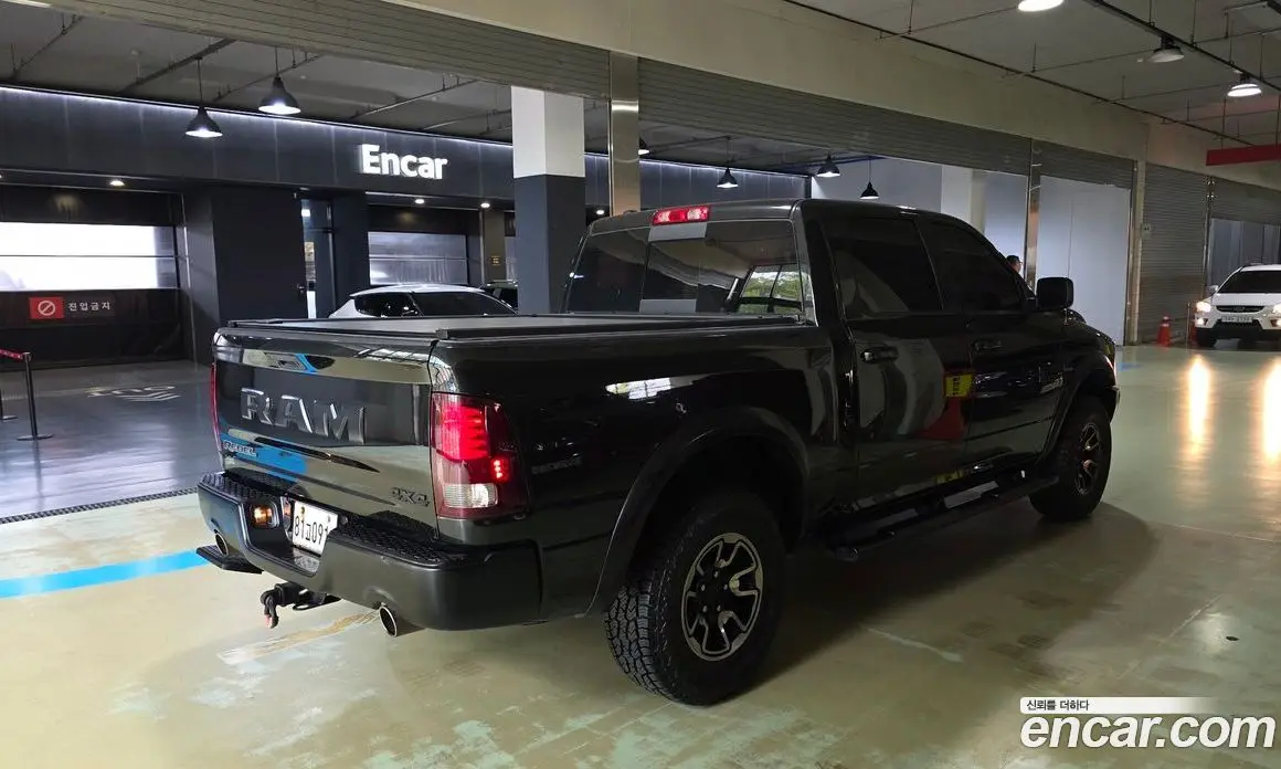 Dodge Ram Pick Up 2017 5.7 АКПП, фото 3