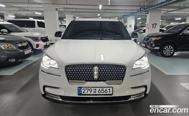 Lincoln Aviator, 2021, 66 201 км