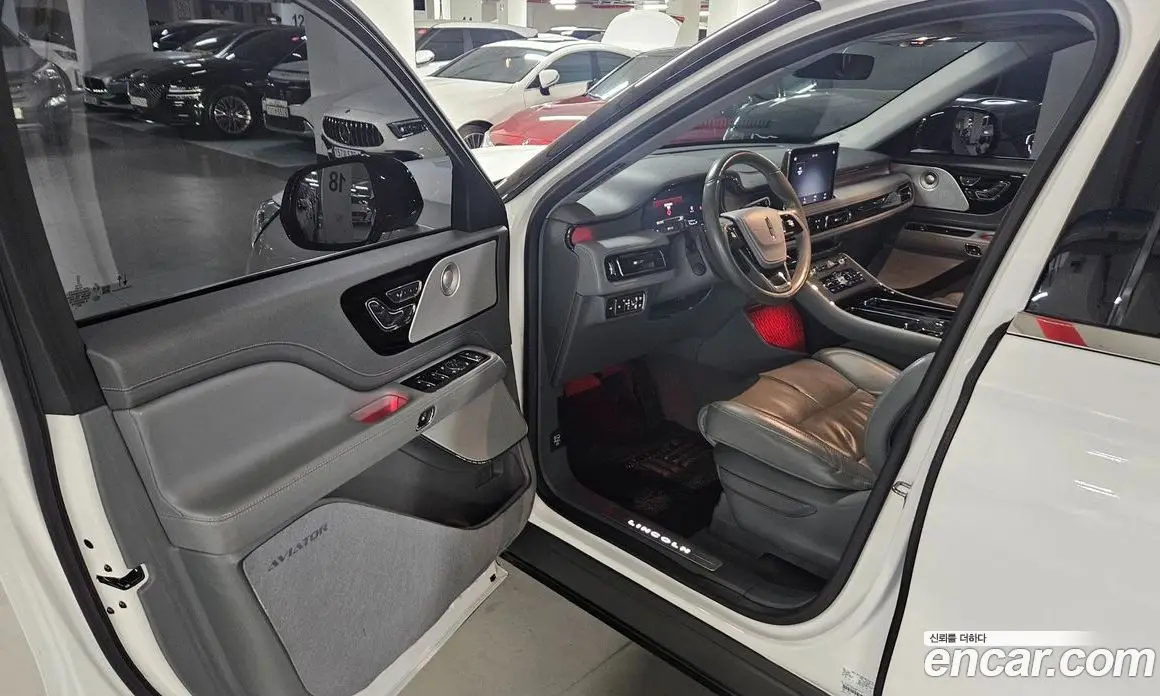 Lincoln Aviator 2021 3.0 АКПП, фото 5