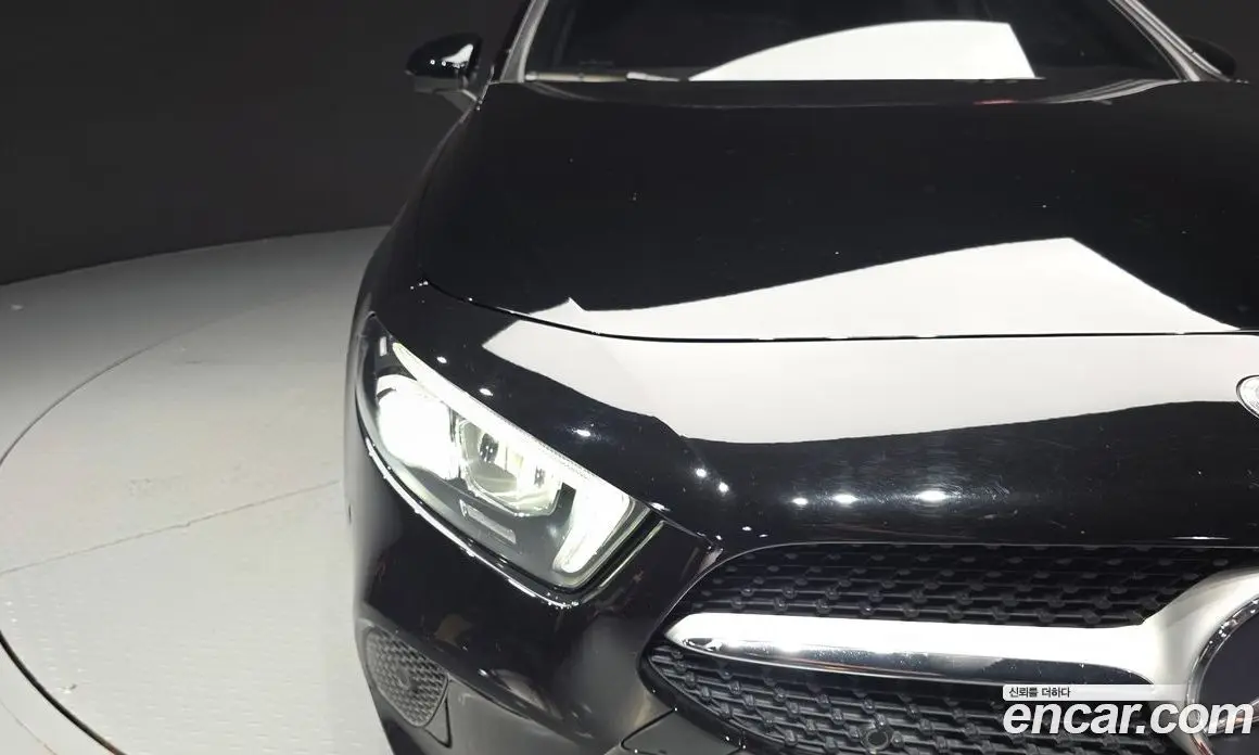 Mercedes-Benz A-Class 2021 2.0 АКПП, фото 8