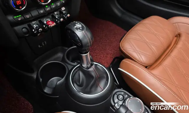 Mini Cooper Convertible 2018 2.0 АКПП, миниатюра 9