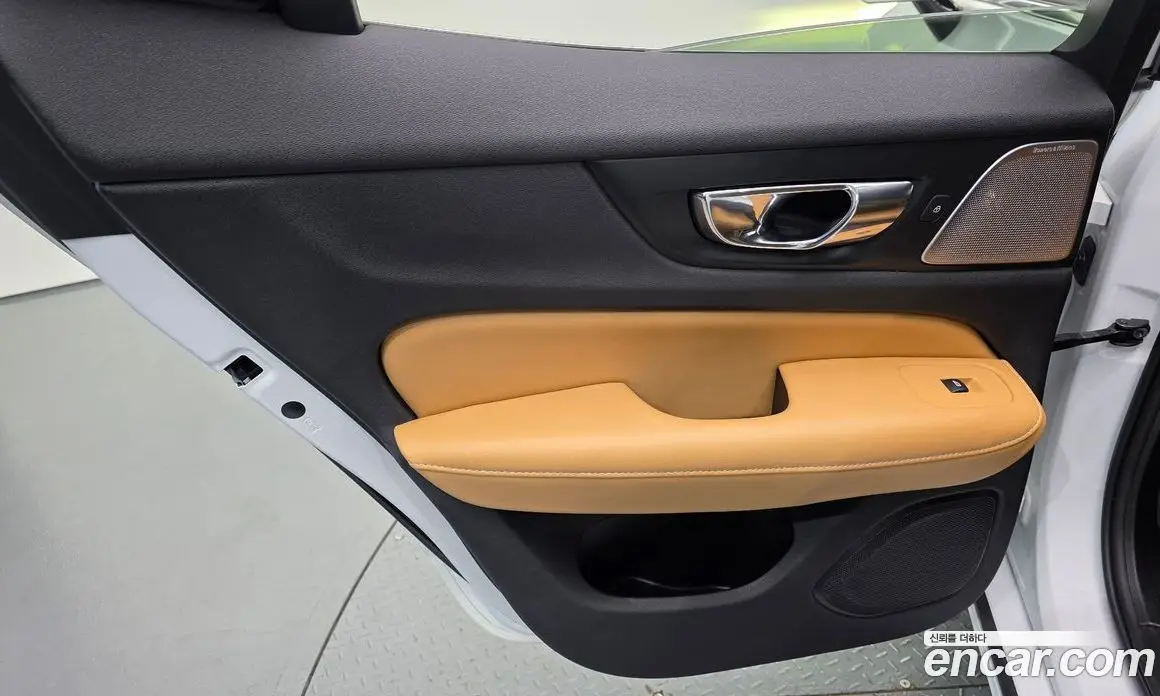 Volvo S60 2019 2.0 АКПП, фото 15